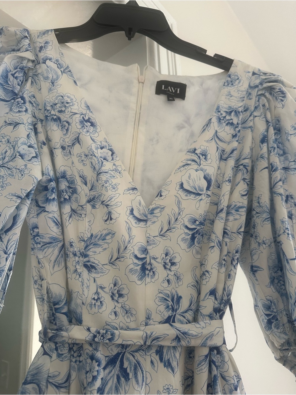 Lavi Couture Blue Floral Puff Sleeve Wrap Mini Dress - Picture 2 of 5